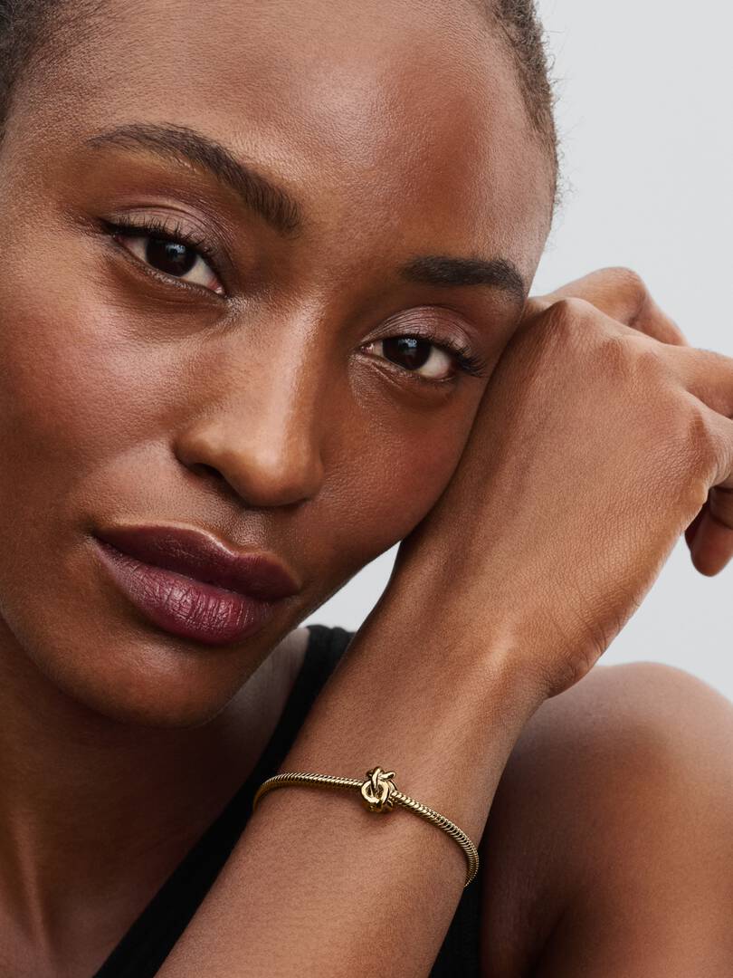 Charm Nœud de l'Infini Métal doré à l'Or 14 carats