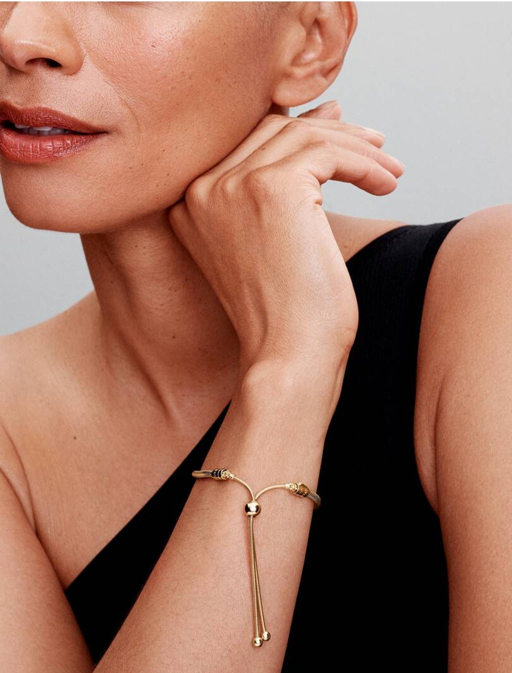 Bracelet Coulissant Maille Serpent Métal doré à l'Or 14 carats