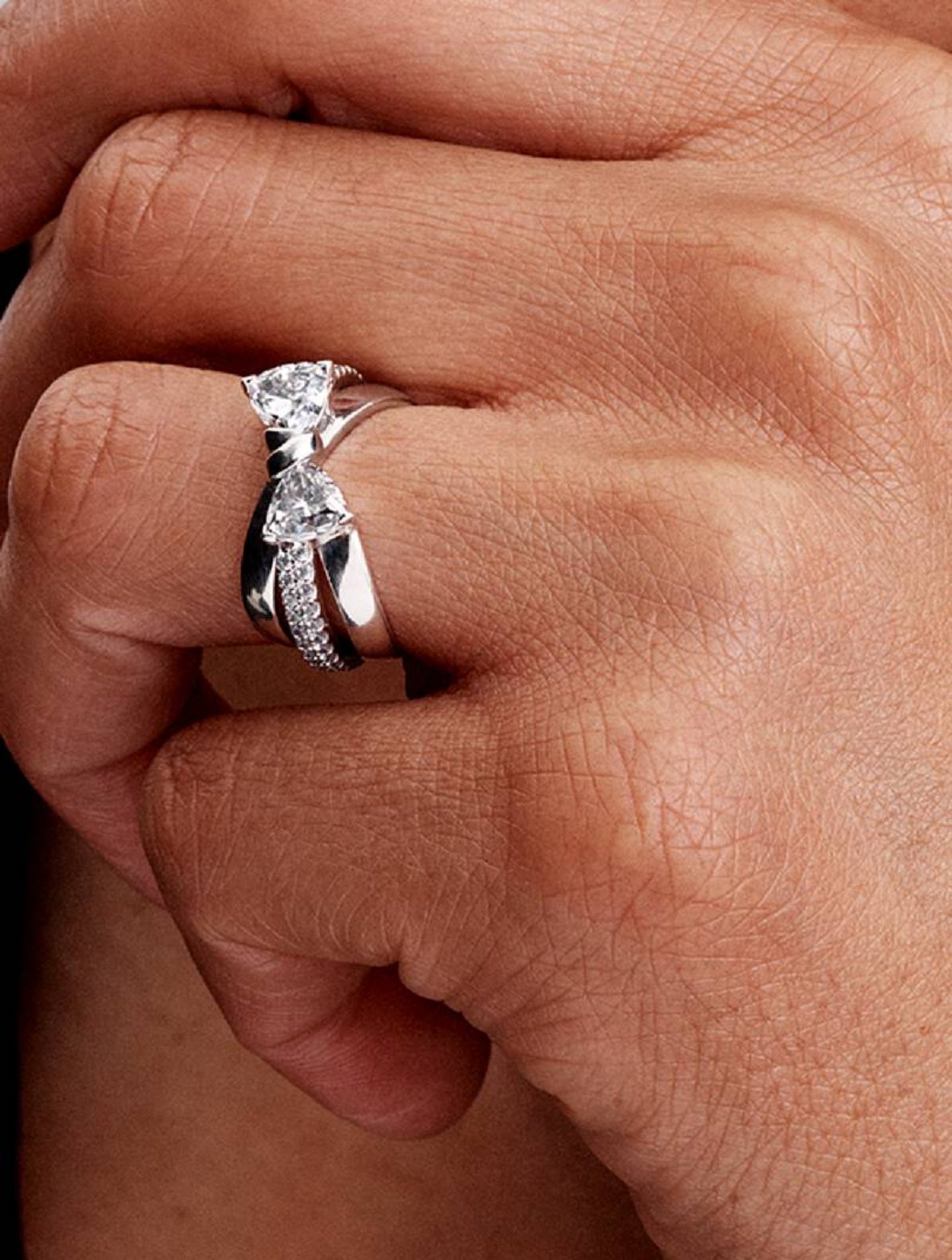 Bague Croisée Nœud Scintillant Argent Massif