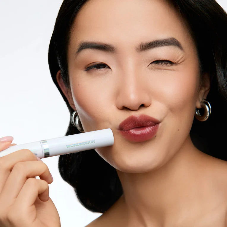 WONDER BLADING Peel & Reveal Lip Stain Kit