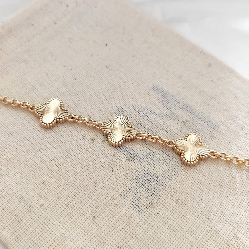 ATELIER MIU Bracelet trèfle - Laiton plaqué or