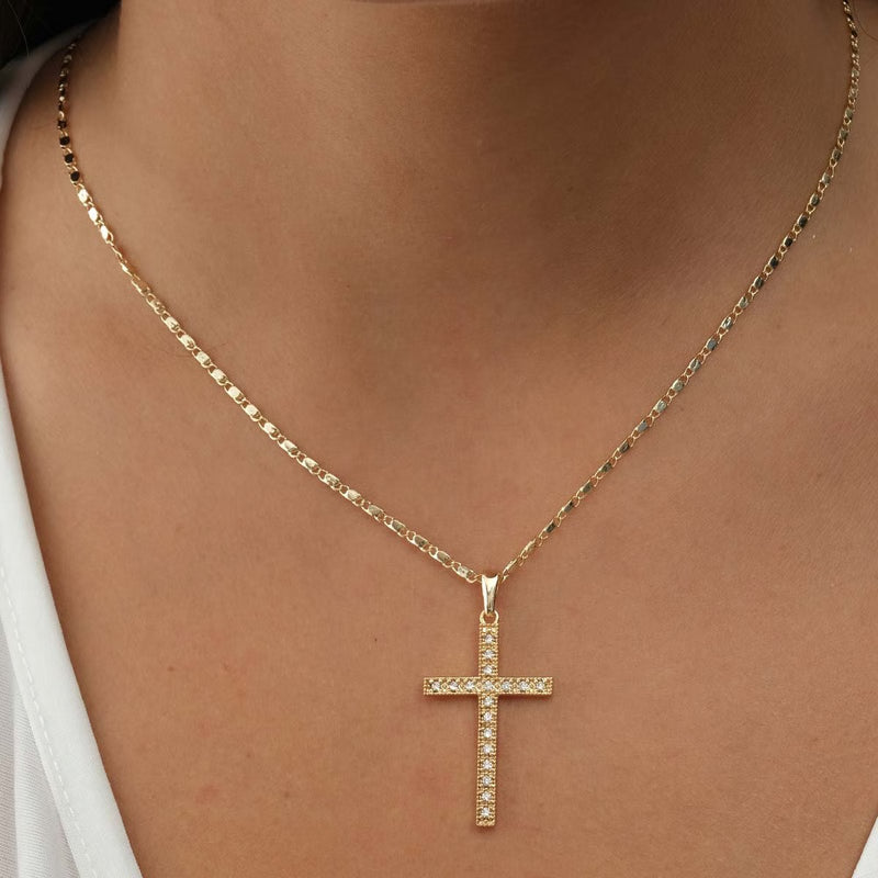 ATELIER MIU Collier croix - Laiton plaqué or & zircons